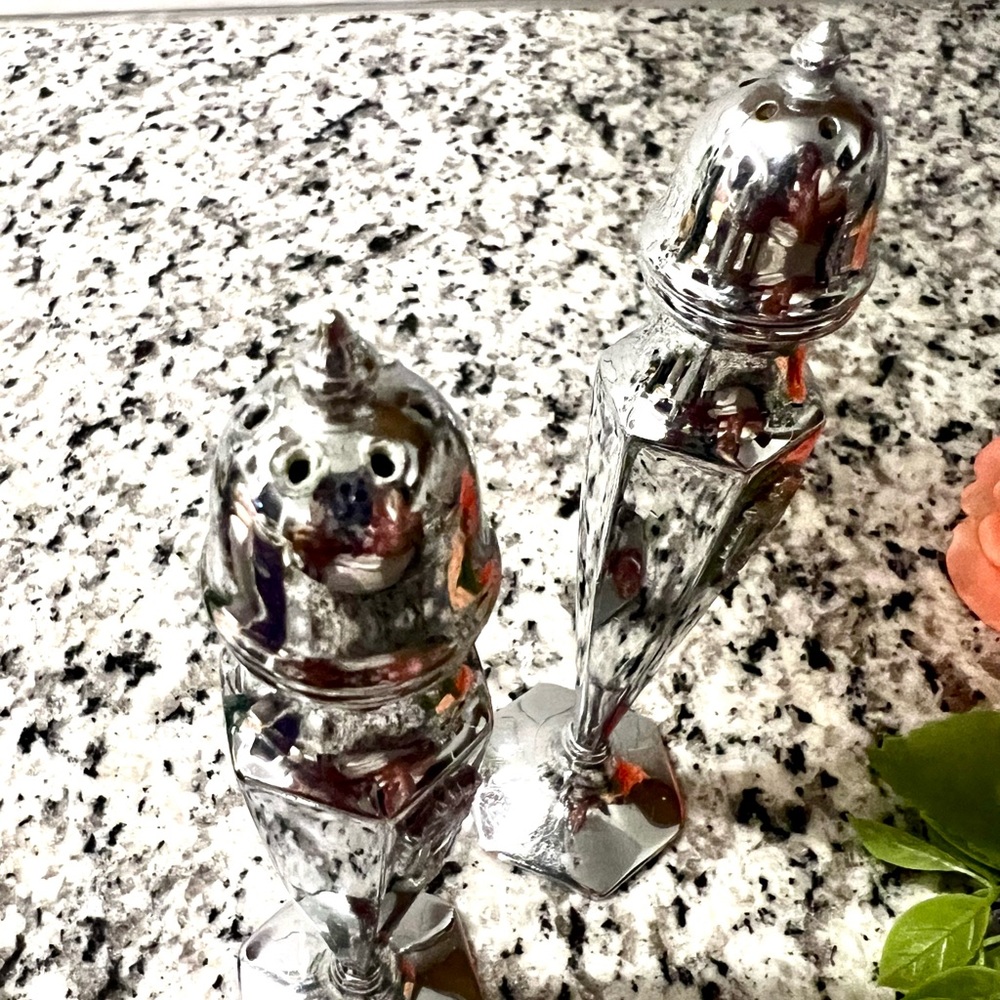 Weidlich Bros Mfg Co Silver Plate Salt & Pepper Shakers Set Antique Vintage Deco - Picture 5 of 7